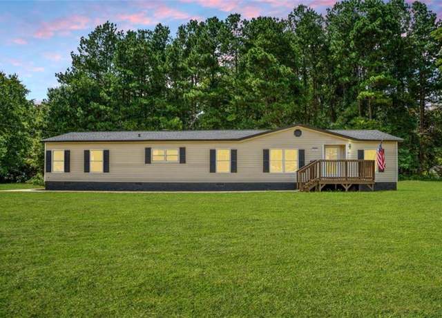 Property at 473 Covey Rise Dr, Calhoun, GA 30701, 4 beds, 2.5 baths