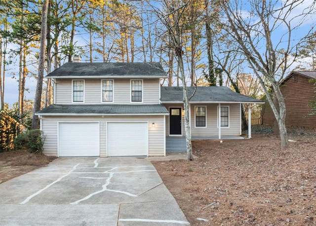 Property at 3901 W Wood Path, Stone Mountain, GA 30083, 3 beds, 2 baths