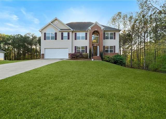 Property at 15 Glen Echo Dr, Covington, GA 30016, 4 beds, 3.5 baths