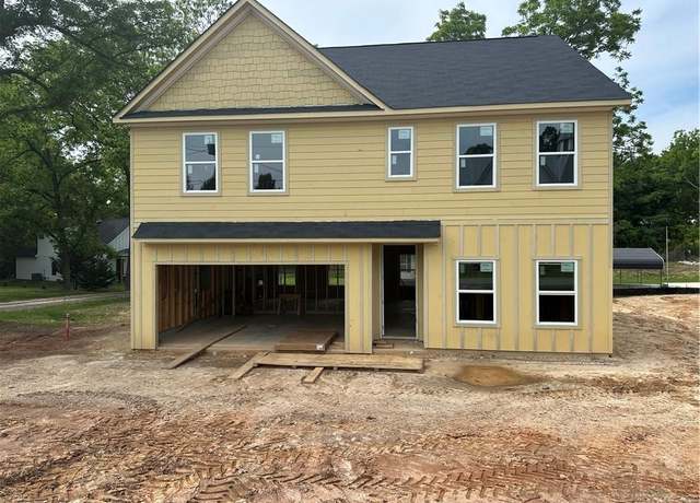 Property at 176 Bell Ave, Hoschton, GA 30548, 4 beds, 3 baths