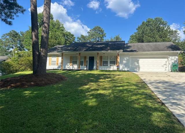 Property at 2252 Margaret Ct, Lithonia, GA 30058, 3 beds, 2 baths