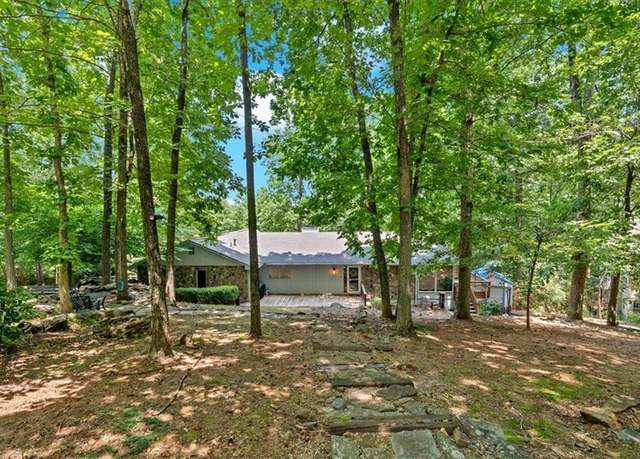 Property at 2875 Trickum Rd, Woodstock, GA 30188, 3 beds, 3 baths