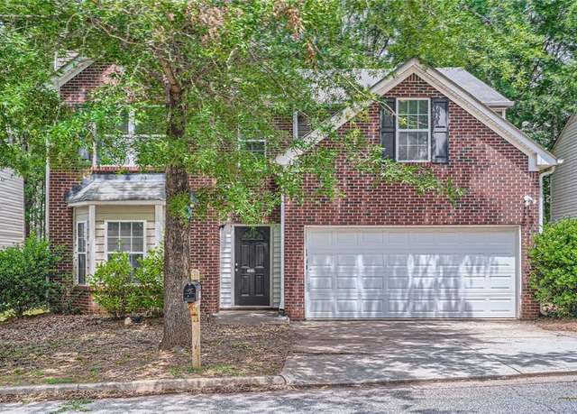 Property at 7078 Ravenwood Ln, Lithonia, GA 30038, 4 beds, 2.5 baths