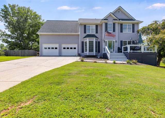 Property at 551 Hiram Way, Hiram, GA 30141, 6 beds, 2.5 baths