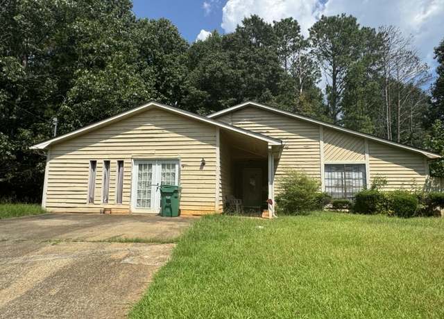 Property at 3593 Riverchase Dr, Decatur, GA 30034, 4 beds, 2 baths