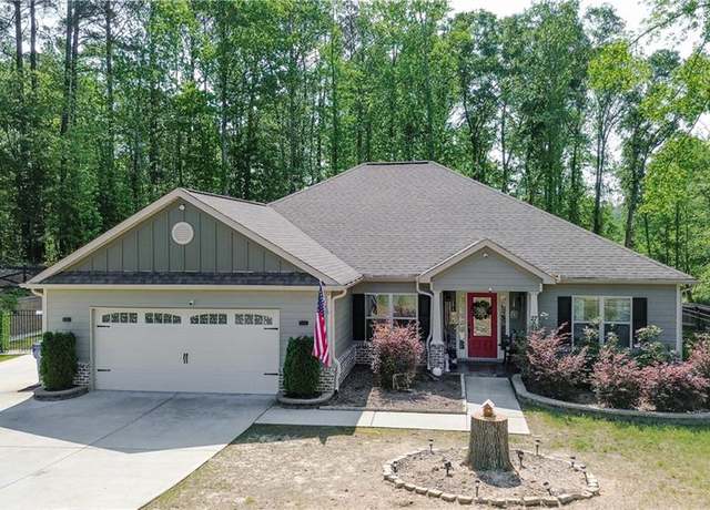 Property at 27 Creekside Dr, Winder, GA 30680, 4 beds, 2 baths