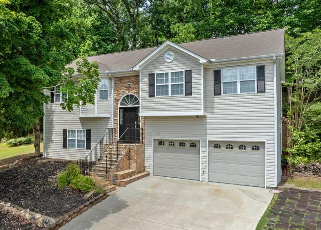 Property at 2623 Lone Oak Trl NW, Kennesaw, GA 30144, 4 beds, 2.5 baths