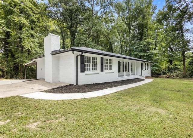 Property at 1684 Dogwood Trl, Douglasville, GA 30134, 4 beds, 2 baths