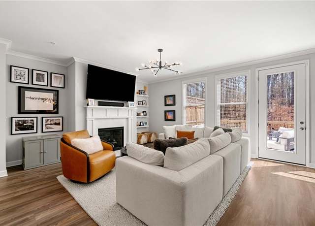 Property at 234 Retreat Ln, Canton, GA 30114, 3 beds, 3.5 baths