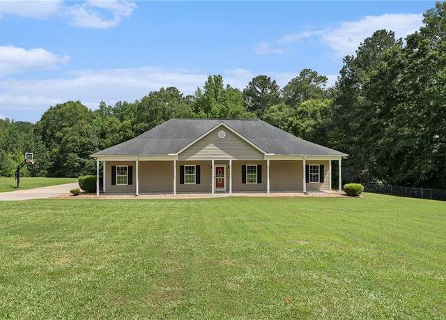 Property at 1160 County Line Rd, Griffin, GA 30224, 4 beds, 2 baths