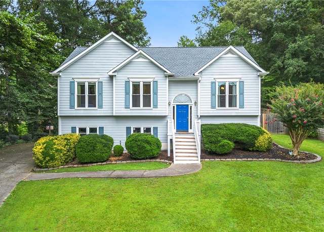 Property at 470 Kent Ln, Douglasville, GA 30134, 4 beds, 3 baths