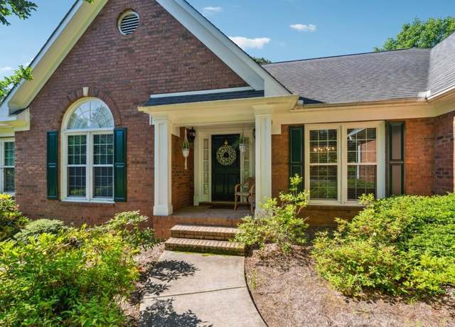 Property at 1820 Habersham Gate Dr, Cumming, GA 30041, 4 beds, 3.5 baths