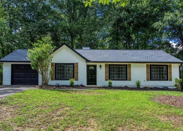 Property at 168 Park Ln, Dallas, GA 30157, 3 beds, 2 baths