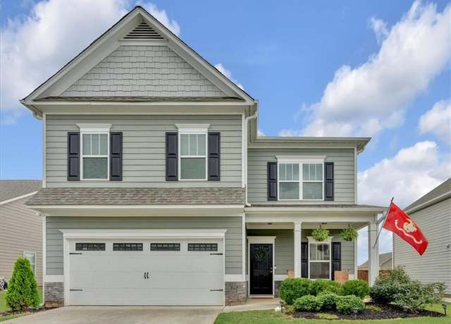 Property at 10 Mercer Ln, Cartersville, GA 30120, 4 beds, 2.5 baths