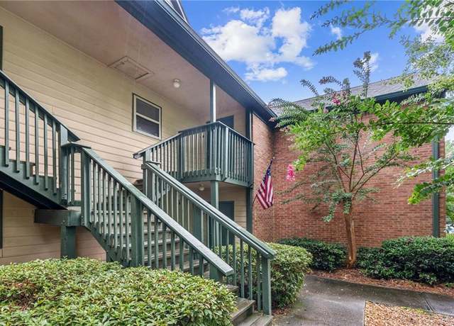 Property at 721 Beaufort Cir, Duluth, GA 30096, 2 beds, 2 baths