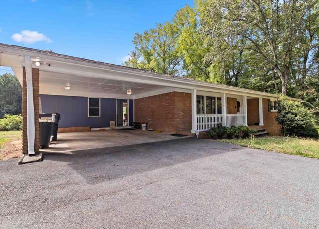 Property at 1646 Highway 92 N, Fayetteville, GA 30214, 8 beds, 7.5 baths