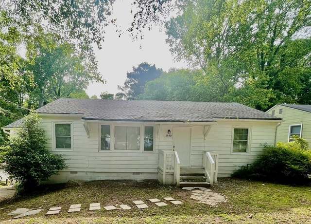 Property at 1440 Kenilworth Dr SW, Atlanta, GA 30310, 4 beds, 2 baths