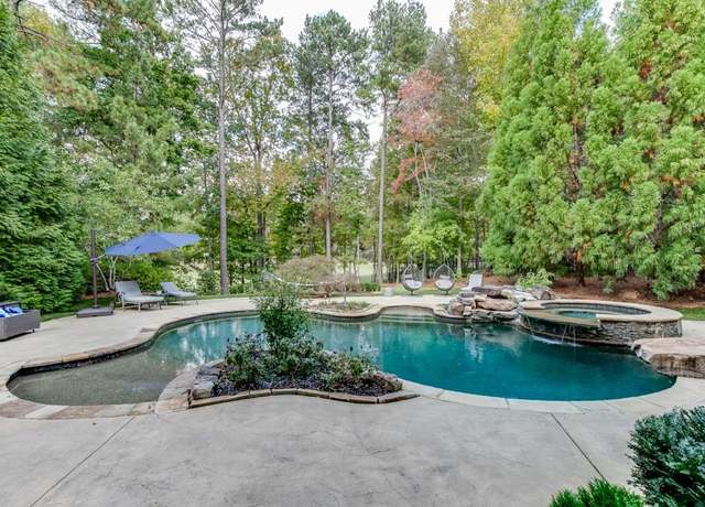 Property at 879 Big Horn Holw, Suwanee, GA 30024, 6 beds, 7 baths