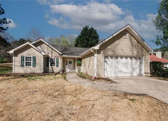 Property at 70 Oaklake Dr, Covington, GA 30016, 3 beds, 2 baths