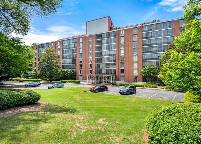 Property at 130 26th St NW #801, Atlanta, GA 30309, 3 beds, 2 baths