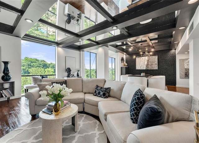 Property at 130 26th St NW #801, Atlanta, GA 30309, 3 beds, 2 baths