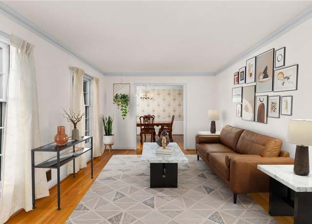 Property at 4908 Mill Brook Dr, Atlanta, GA 30338, 4 beds, 3 baths
