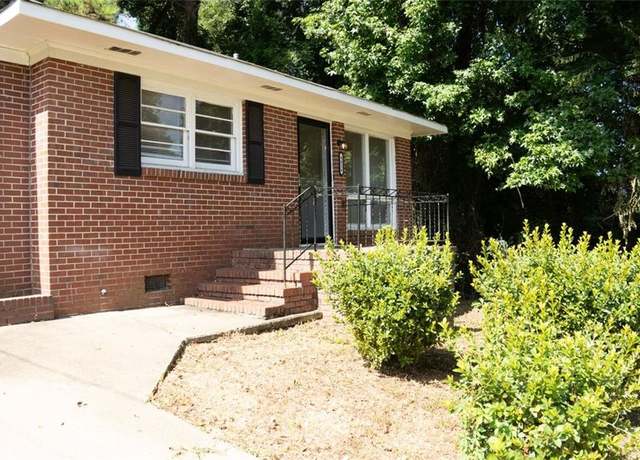 Property at 4426 Tracy St, Columbus, GA 31903, 4 beds, 2 baths