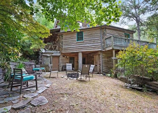Property at 204 Law Ground Creek Rd, Talking Rock, GA 30175, 3 beds, 3 baths