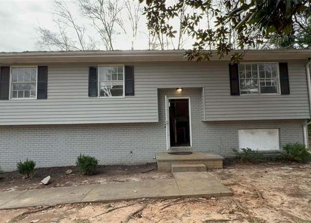 Property at 1272 Marlwood Ct, Stone Mountain, GA 30083, 5 beds, 2.5 baths