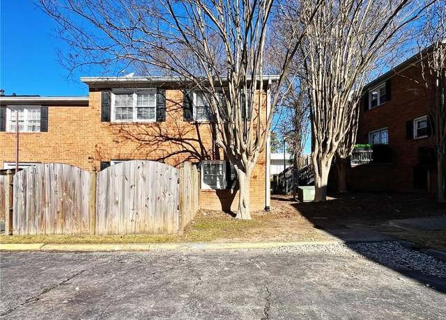 Property at 6520 Roswell Rd #3, Atlanta, GA 30328, 3 beds, 2.5 baths