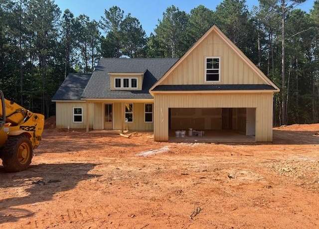 Property at 642 Presley Farm Pkwy, Rockmart, GA 30153, 4 beds, 3 baths