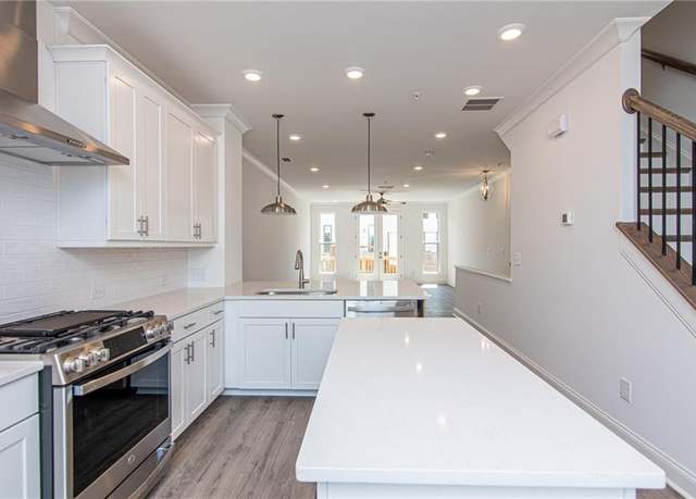 Property at 118 Iveybrooke Ln #64, Alpharetta, GA 30009, 2 beds, 2.5 baths