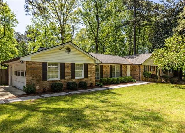 Property at 1602 Shamrock Trl SE, Smyrna, GA 30080, 3 beds, 2 baths