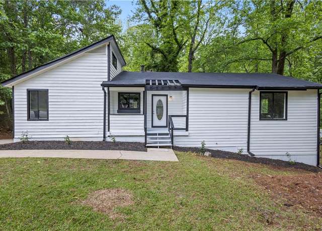 Property at 9438 Cedar Creek Pl, Douglasville, GA 30135, 3 beds, 2 baths
