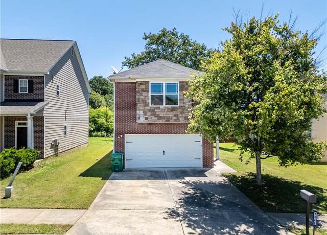 Property at 7268 Loblolly Ln, Morrow, GA 30260, 4 beds, 1.5 baths