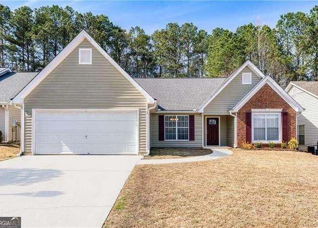 Property at 2350 Laurel Pointe Ln, Lawrenceville, GA 30043, 3 beds, 2 baths