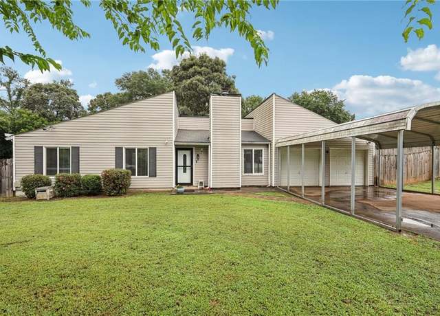 Property at 112 Sunnybrook Ln, Woodstock, GA 30188, 3 beds, 2 baths