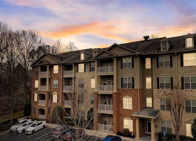 Property at 1910 Cedar Glenn Way #4401, Atlanta, GA 30339, 3 beds, 2 baths