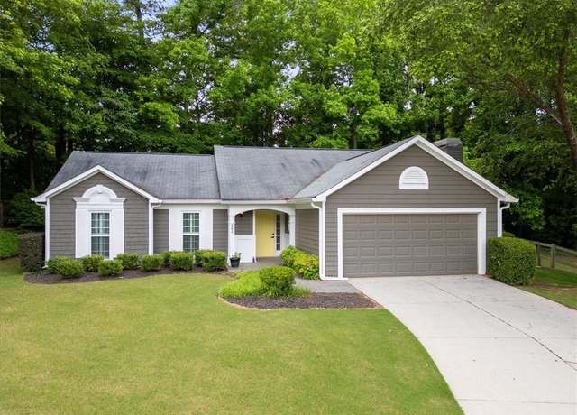 Property at 245 Scotch Pine Ct, Alpharetta, GA 30022, 3 beds, 2 baths
