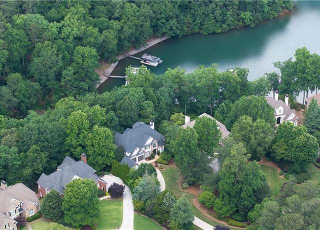 Property at 1515 Lockridge Dr, Cumming, GA 30041, 6 beds, 4.5 baths