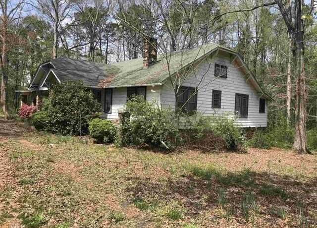 Property at 650 Sage St, Temple, GA 30179, 3 beds, 1 bath