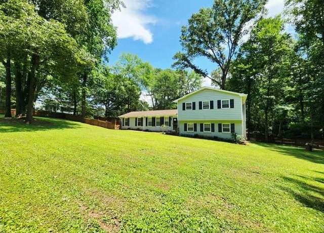 Property at 4798 Mary Dale Ct, Lilburn, GA 30047, 3 beds, 2 baths