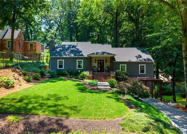Property at 3072 Dale Dr NE, Atlanta, GA 30305, 3 beds, 2.5 baths