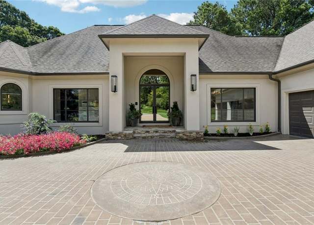 Property at 6905 Polo Dr, Cumming, GA 30040, 5 beds, 5.5 baths