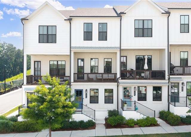 Property at 1247 Zucchini Cir SE, Atlanta, GA 30315, 3 beds, 3 baths