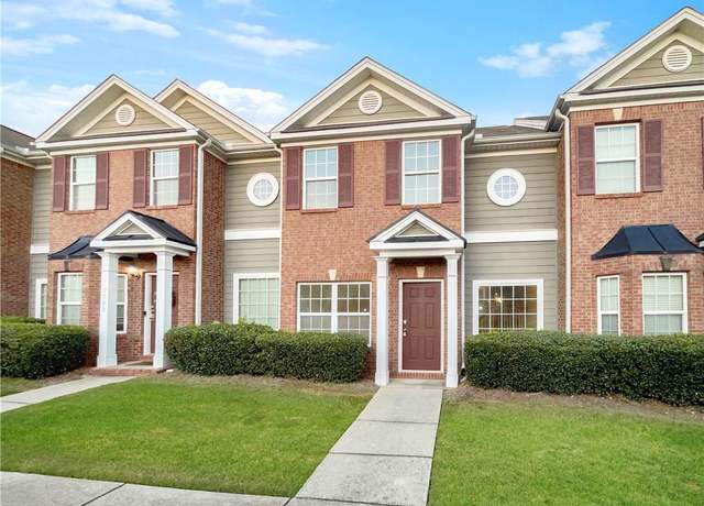 Property at 7512 Rutgers Cir, Fairburn, GA 30213, 2 beds, 2.5 baths