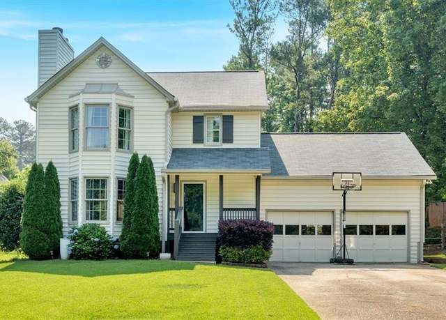 Property at 285 SW Martin Way SW, Marietta, GA 30064, 3 beds, 2.5 baths