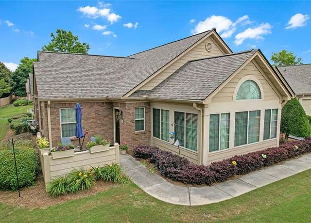 Property at 1402 Silver Summit Dr SE, Conyers, GA 30094, 2 beds, 2 baths