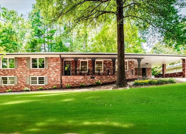 Property at 1520 Diamond Head Cir, Decatur, GA 30033, 3 beds, 2 baths