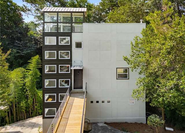 Property at 335 Eureka Dr NE, Atlanta, GA 30305, 4 beds, 3.5 baths